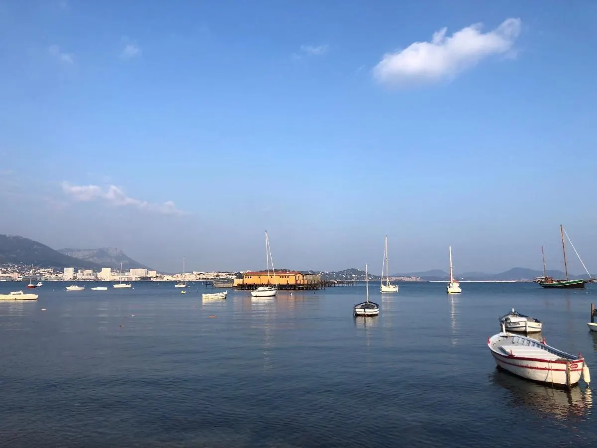 Studio Bord De Mer Et Vue Sur Mer Wifi Offert Apartment La Seyne-sur-Mer